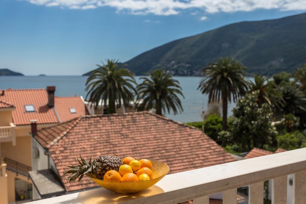 Grifone Igalo Apartment Херцег Нови Екстериор снимка