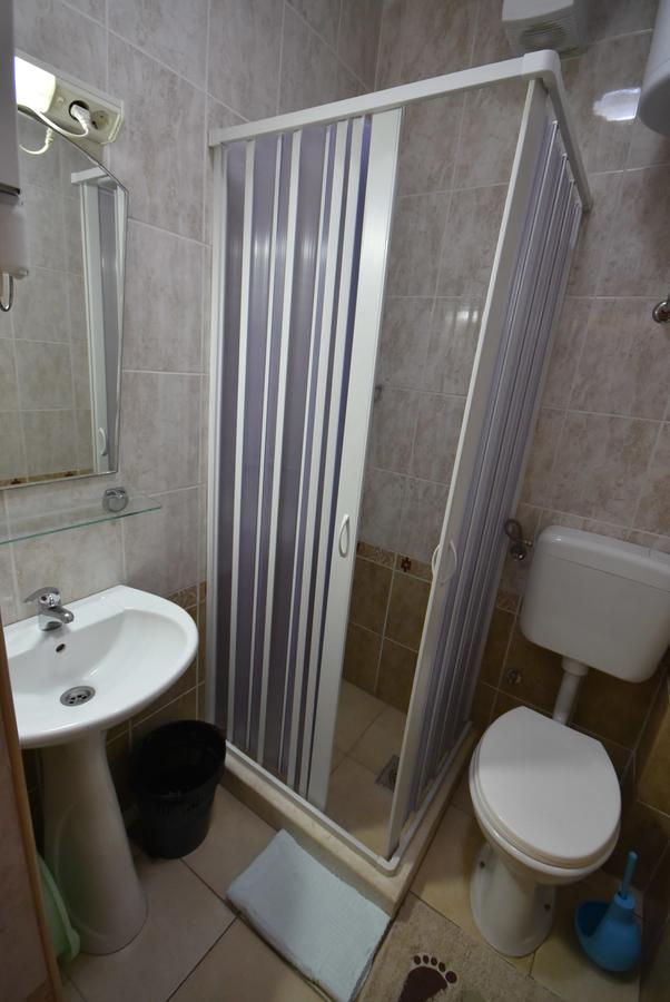 Grifone Igalo Apartment Херцег Нови Екстериор снимка